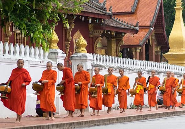 Explore Luang Prabang-Nong Khiau-Nam Kat Yorlapa-Pak Beng-Luang Prabang