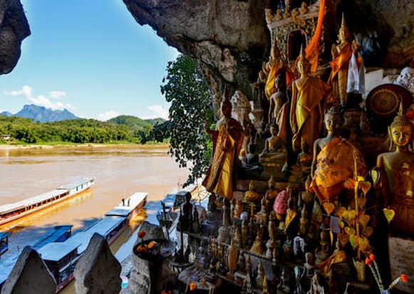 Classic Overland Laos Tour-Vientiane-Vangvieng-Phonsavanh-Luang Prabang