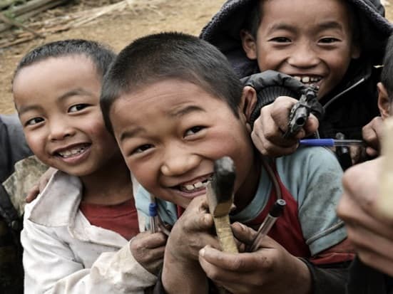 Laos tour: Luang Prabang-Bountai-Exploring Eurpa & Loma Akha Villages-Luang Prabang 4days3nights